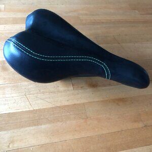 DADI Bike Seat Saddle S26-8 Black Bicycle Racing Performance